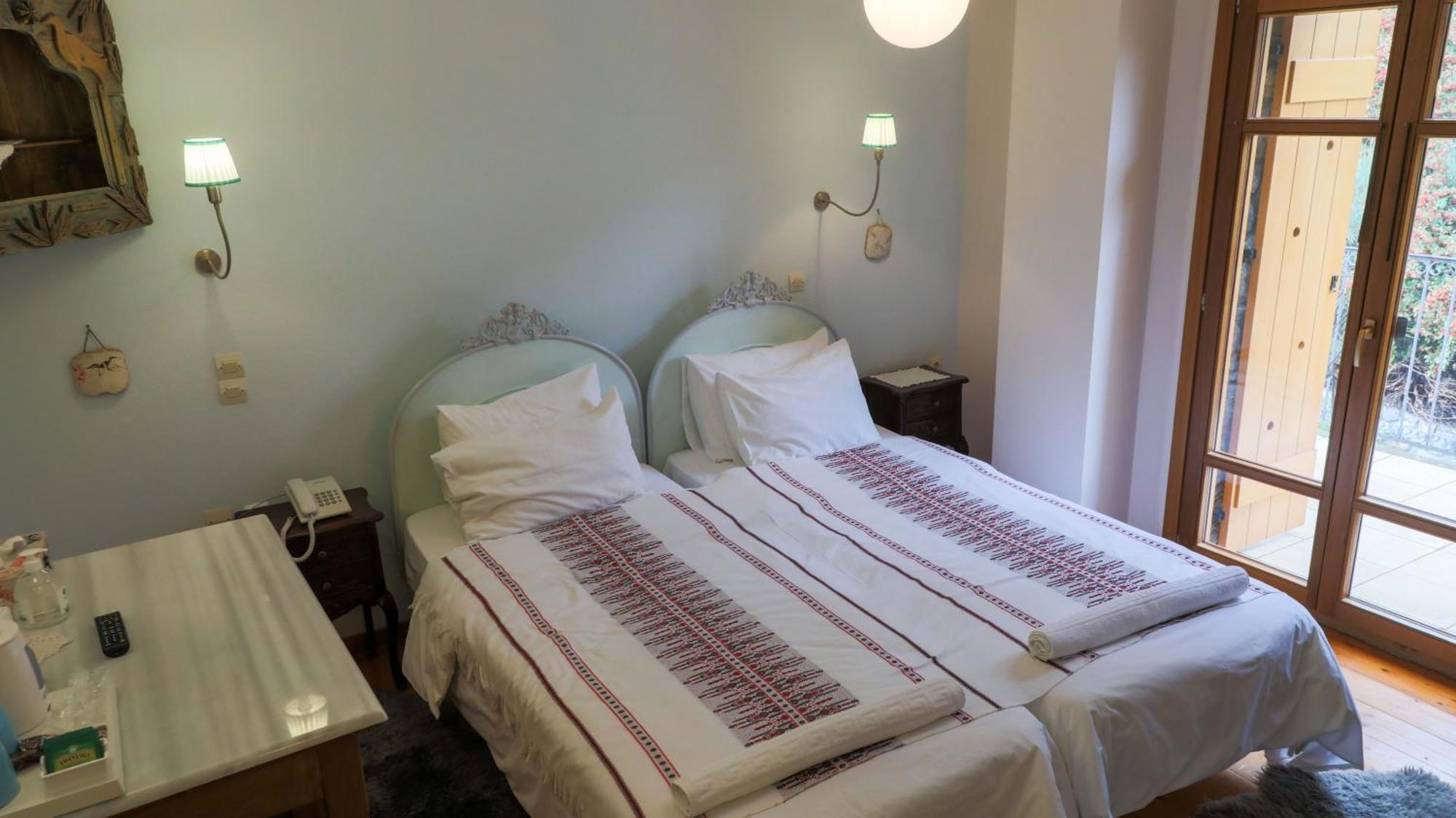 Hotel Papanikola Piána Kültér fotó