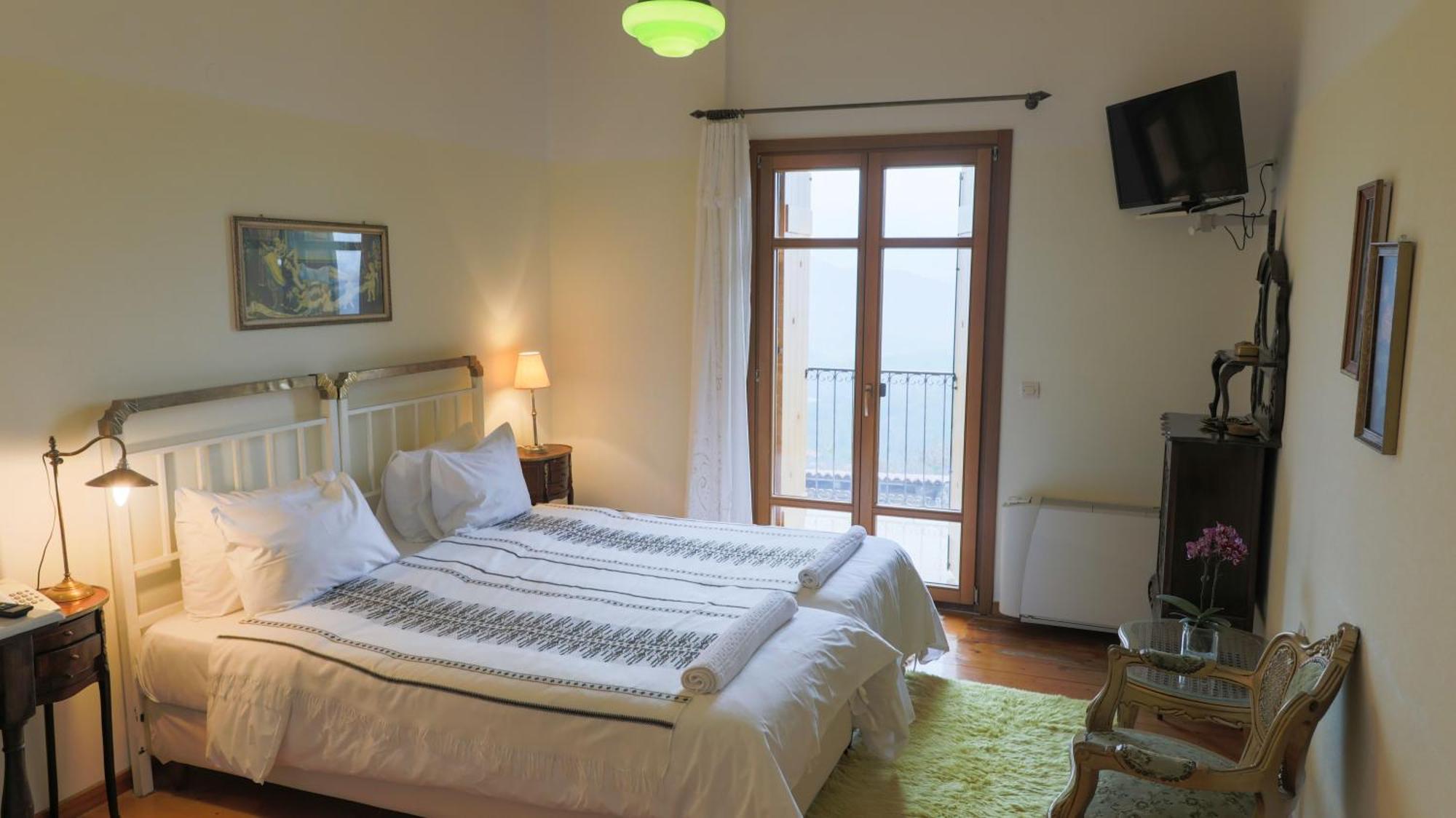Hotel Papanikola Piána Kültér fotó